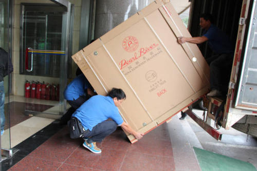 黄江镇钢琴贵重工艺品无忧运